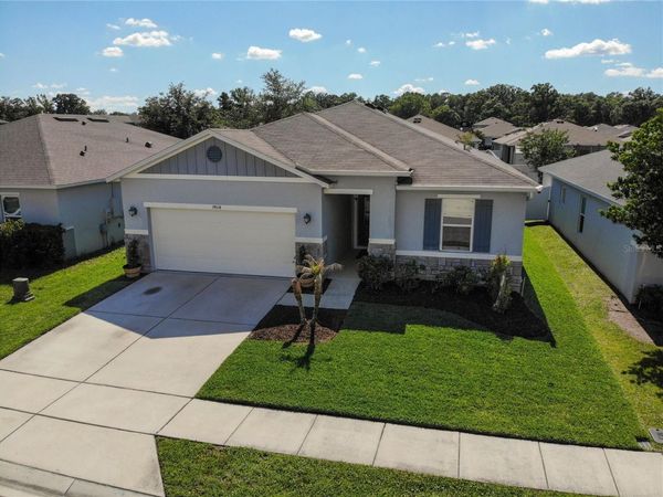 7404 IBIS DRIVE , LAKELAND, FL 33810