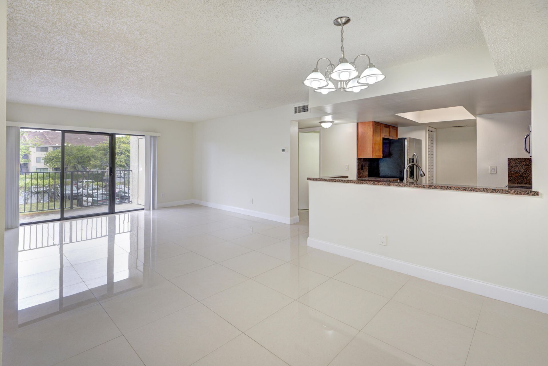 9244 W Atlantic Boulevard, Unit 1222, Coral Springs, FL 33071 Photo