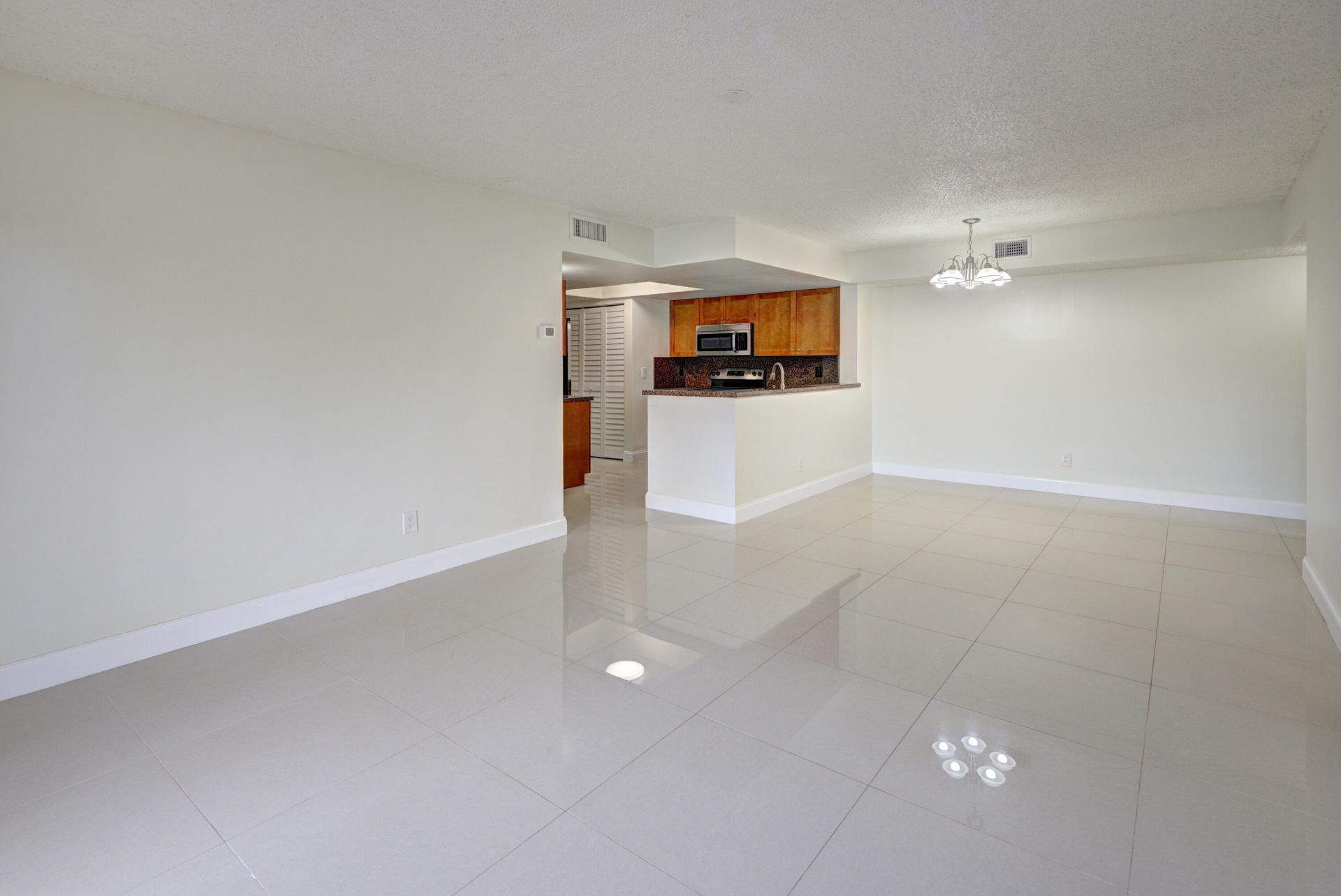9244 W Atlantic Boulevard, Unit 1222, Coral Springs, FL 33071 Photo