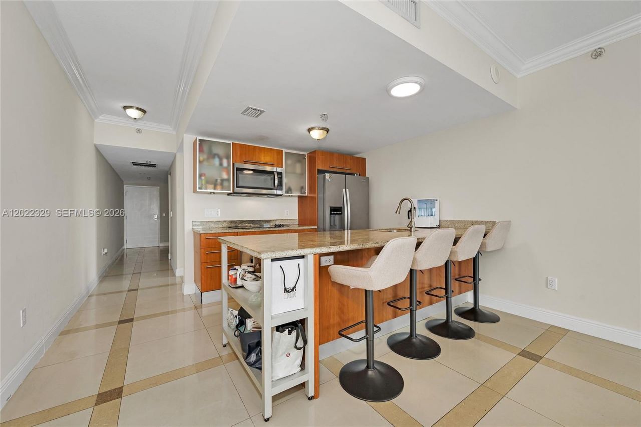 185 SW 7th St , Unit 4201, Miami, FL 33130 Photo