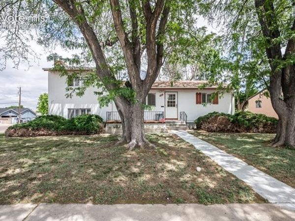 2100 Elmwood Lane, Pueblo, CO 81005