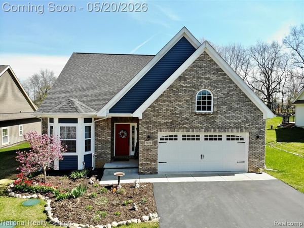 7478 Village Court, Springfield Twp, MI 48350