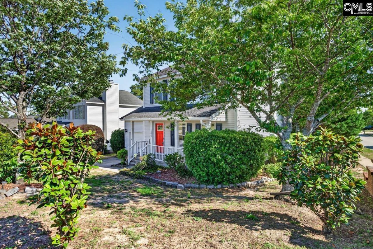 104 Rolling Knoll Drive  Photo 32