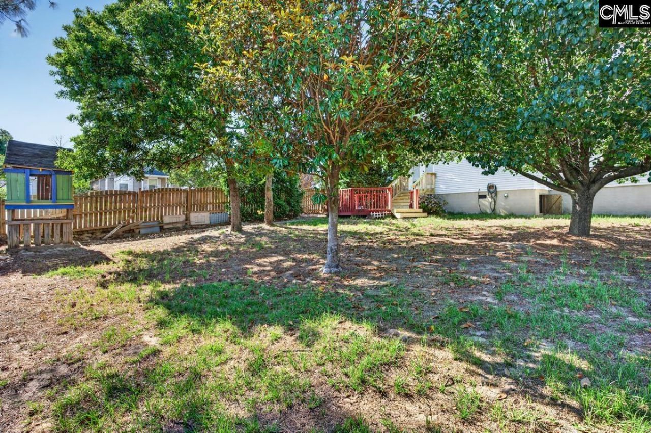 104 Rolling Knoll Drive  Photo 34