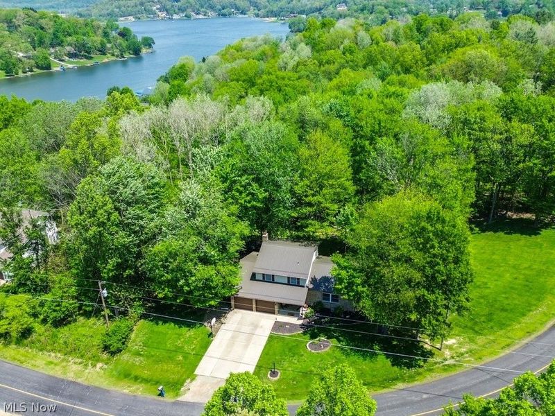 66 Manito Trail, Malvern, OH 44644 Photo 44