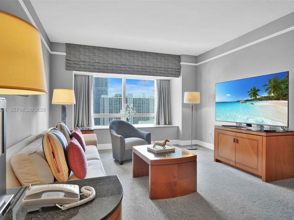 1435 Brickell Ave , Unit 3210, Miami, FL 33131