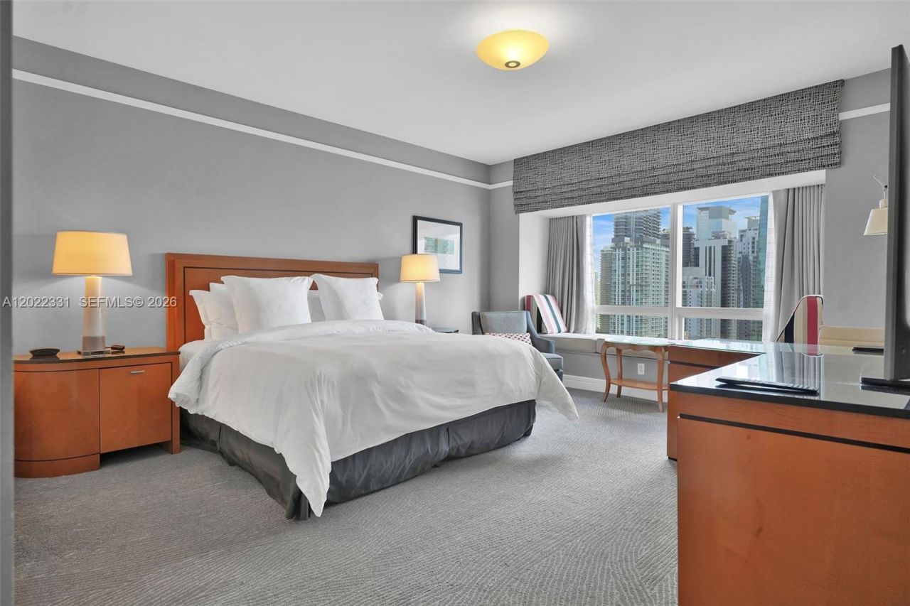 1435 Brickell Ave , Unit 3210, Miami, FL 33131 Photo