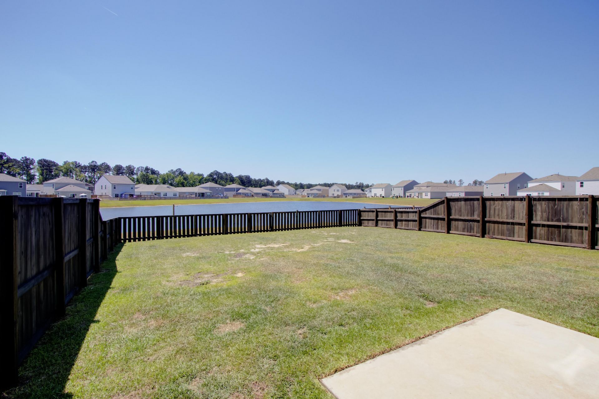 729 Long Bluff Road Photo 8