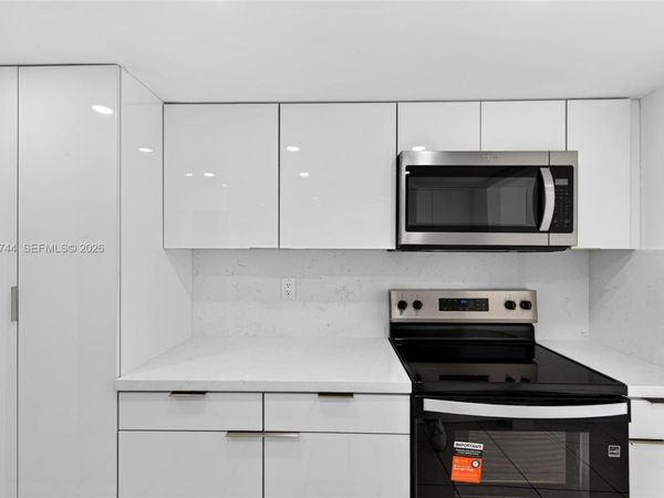 2000 Atlantic Shores Blvd, Unit 120, Hallandale Beach, FL 33009