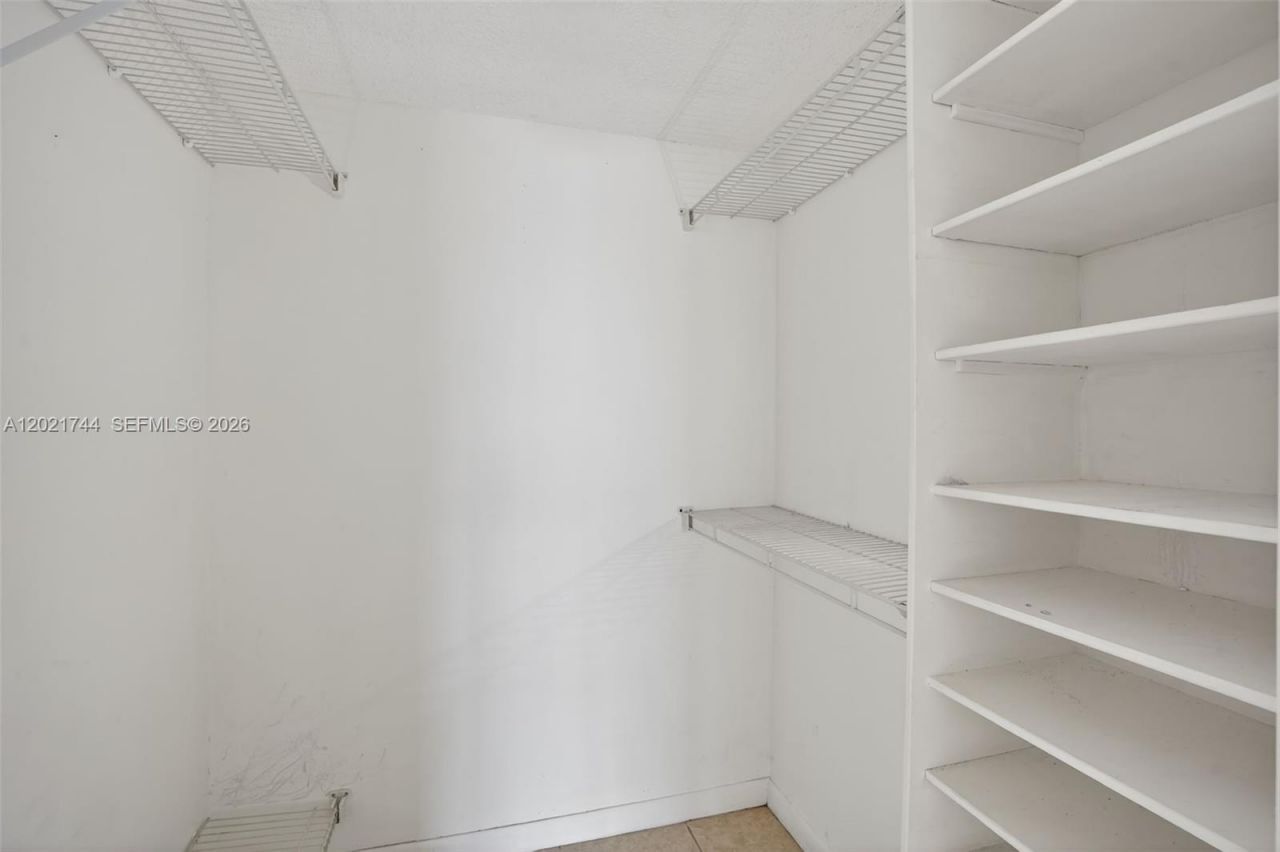 2000 Atlantic Shores Blvd , Unit 120, Hallandale Beach, FL 33009 Photo