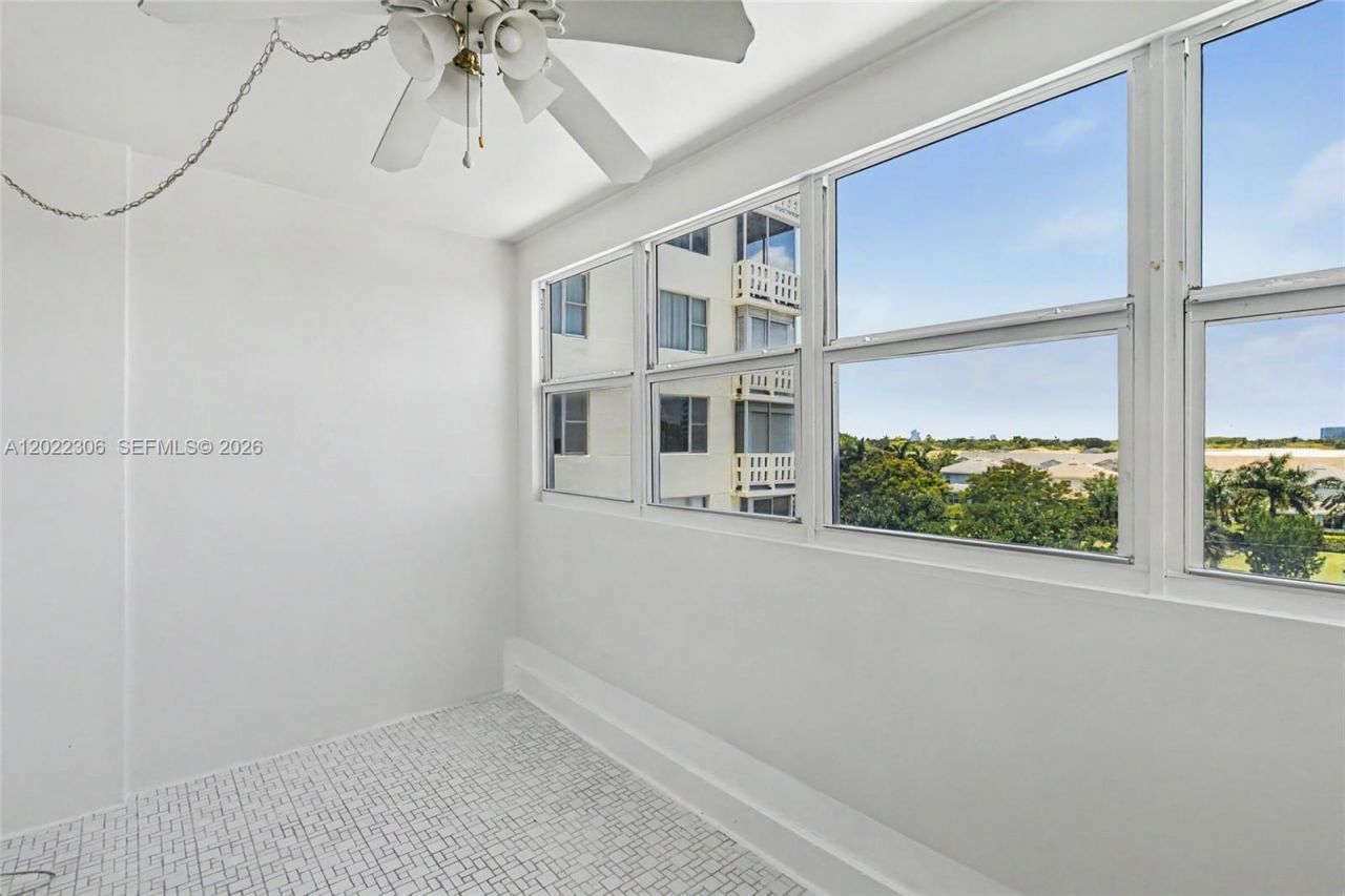 4330 Hillcrest Dr , Unit 506, Hollywood, FL 33021 Photo