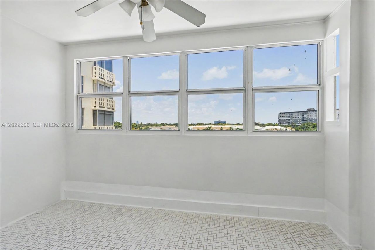 4330 Hillcrest Dr , Unit 506, Hollywood, FL 33021 Photo