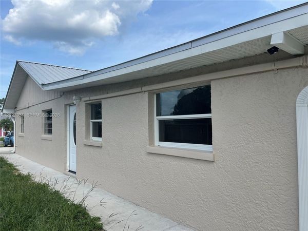 4617 Navarre Ave, Unit B, Sebring, FL 33872