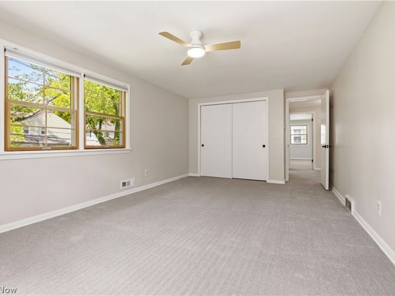 2056 Laurel Hill Drive, South Euclid, OH 44121 Photo 21