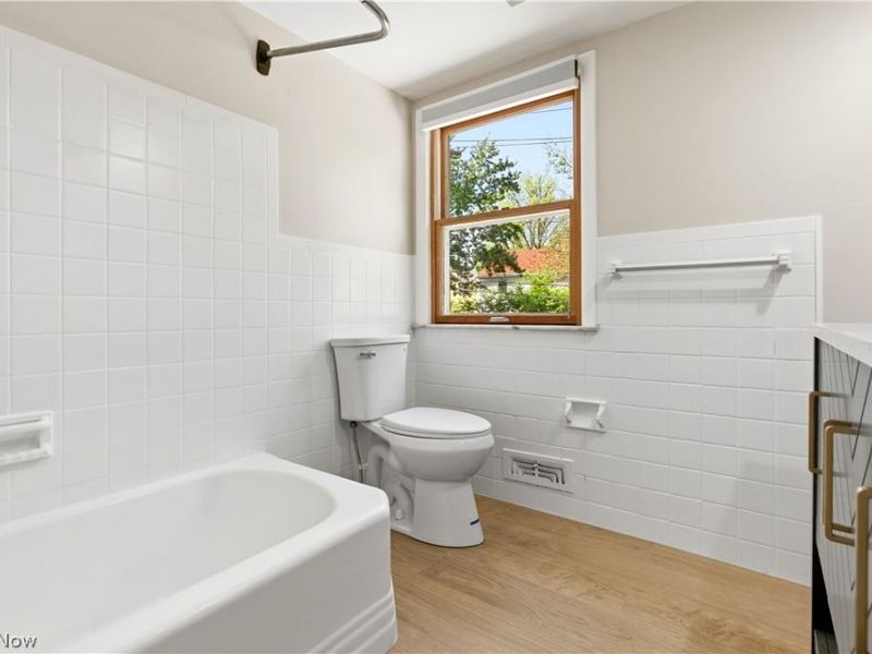 2056 Laurel Hill Drive, South Euclid, OH 44121 Photo 29
