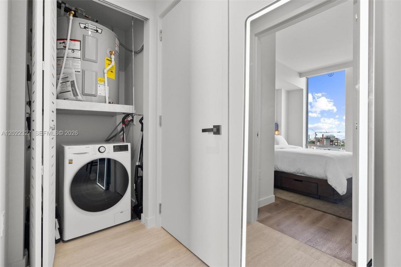 1611 SW 2nd Ave , Unit 817, Miami, FL 33129 Photo