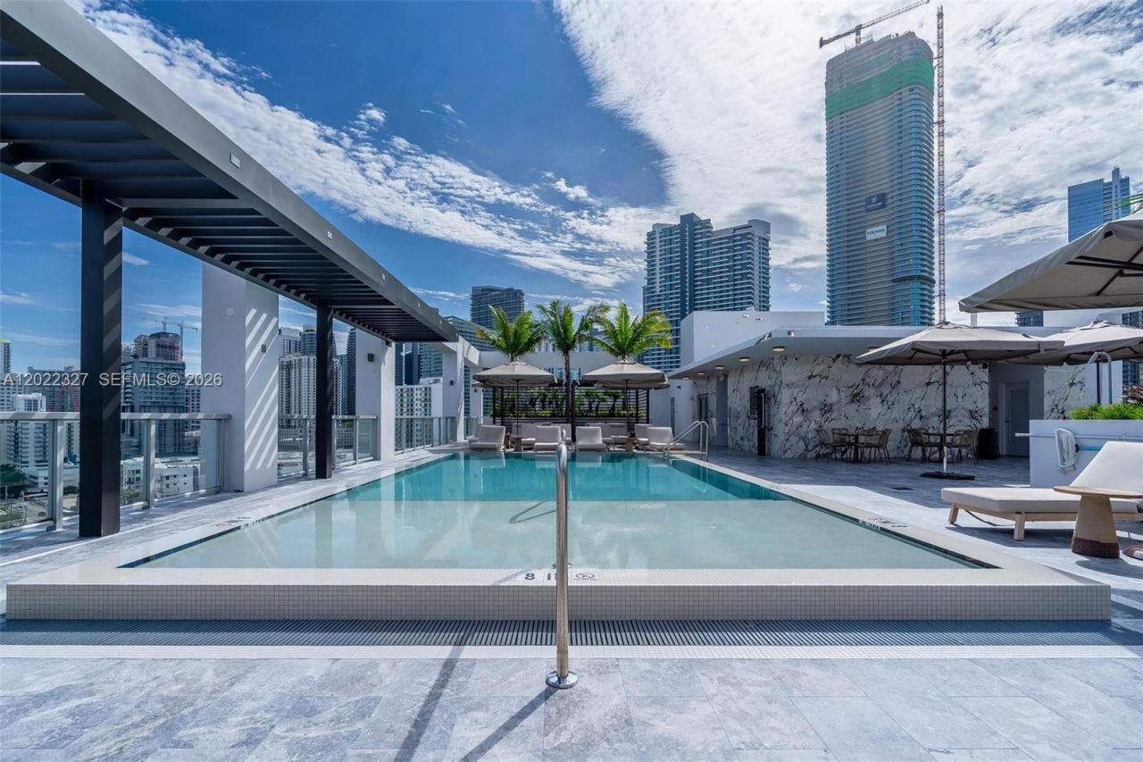 1611 SW 2nd Ave, Unit 817, Miami, FL 33129 Photo