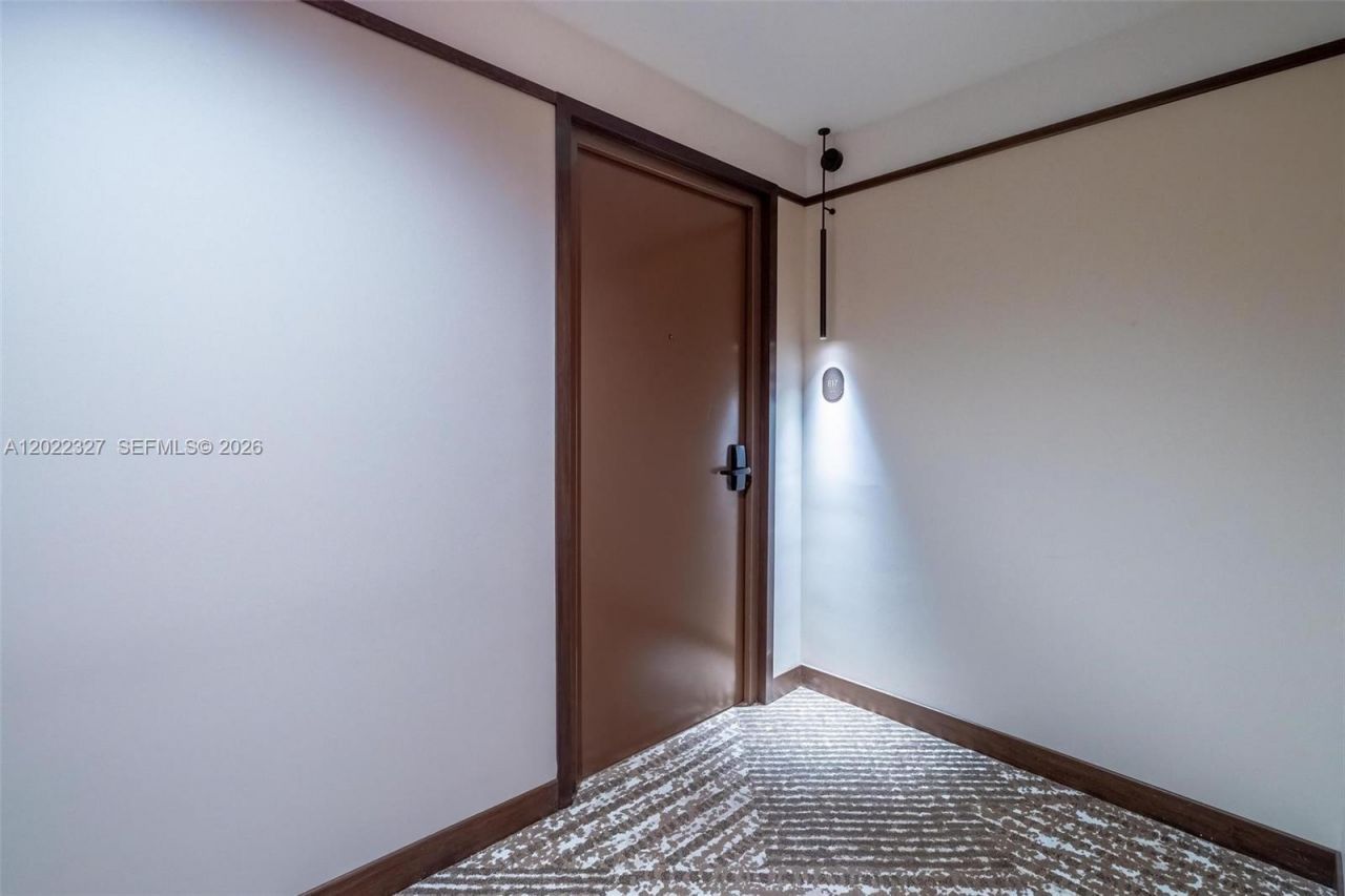 1611 SW 2nd Ave , Unit 817, Miami, FL 33129 Photo