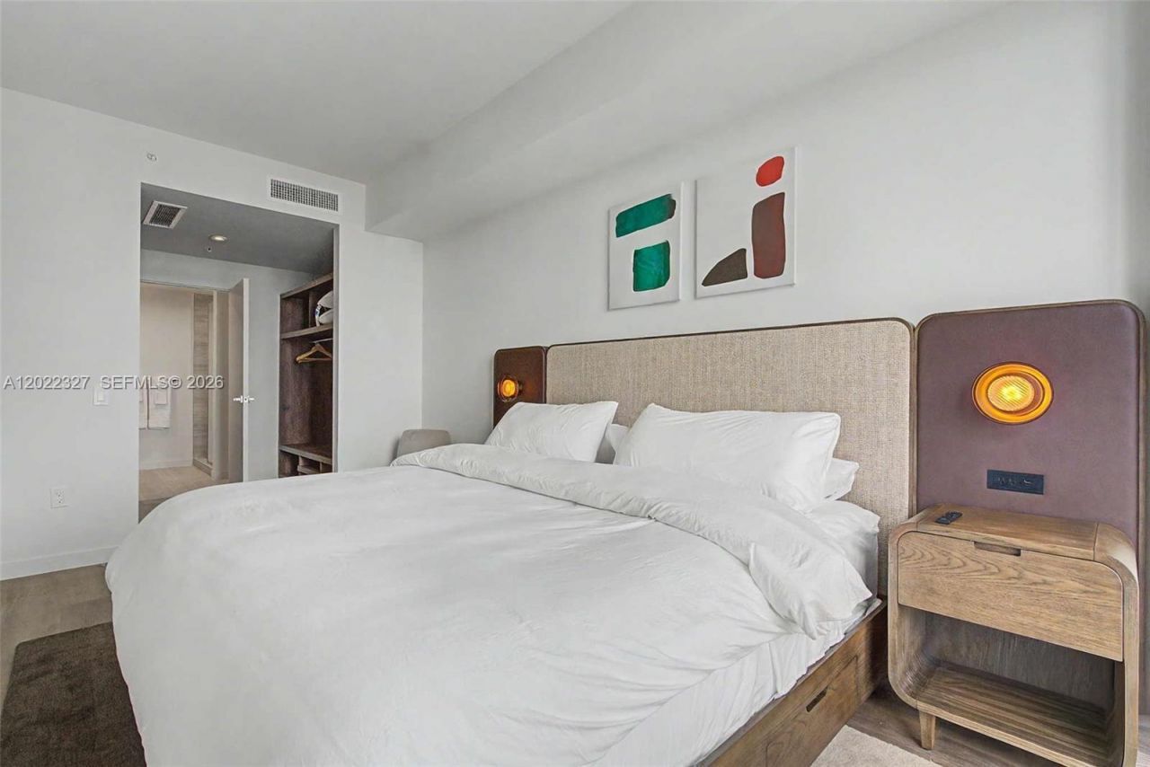 1611 SW 2nd Ave, Unit 817, Miami, FL 33129 Photo