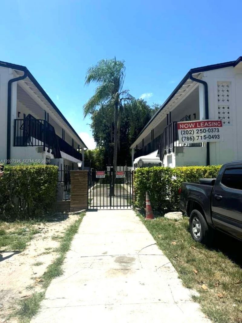 2030 SW 3rd Ave , Unit 1, Miami, FL 33129 Photo