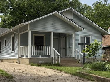 803 S Vernon Avenue , Dallas, TX 75208