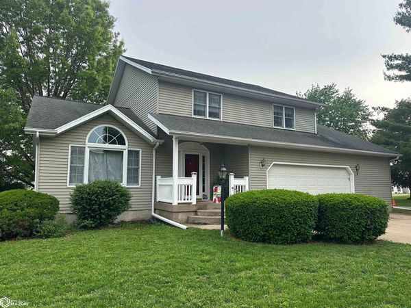 1311 Sioux Street, Burlington, IA 52601