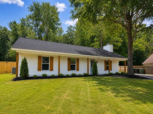 2467 FLOWERING TREE DR, Bartlett, TN 38134