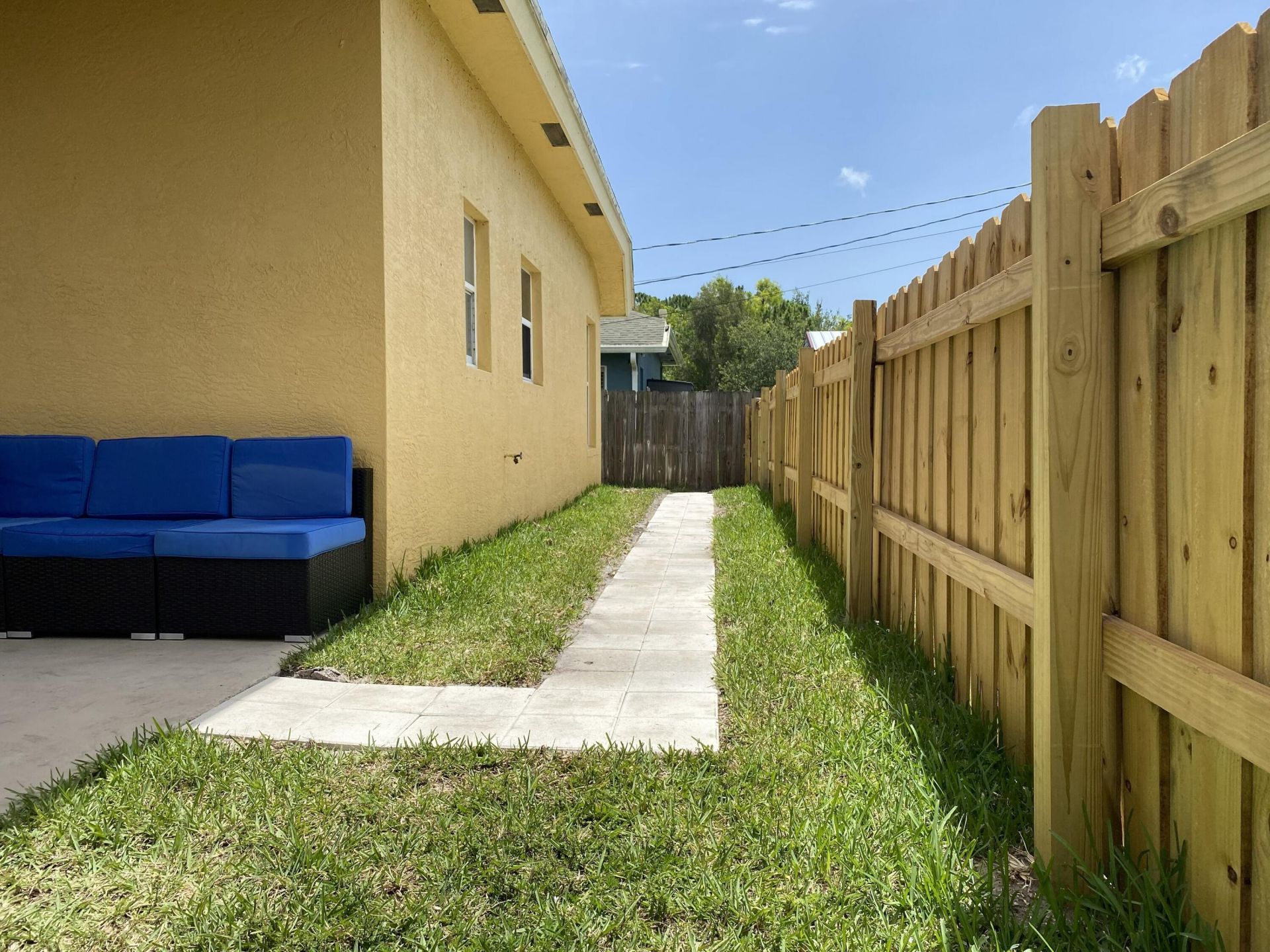 120 SW Grimaldo Terrace, Port Saint Lucie, FL 34984 Photo