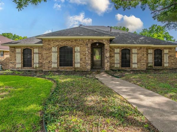 3302 Oxford Drive , Rowlett, TX 75088