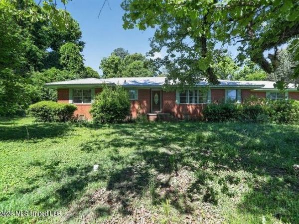 589 S Dunn Street, Eupora, MS 39744
