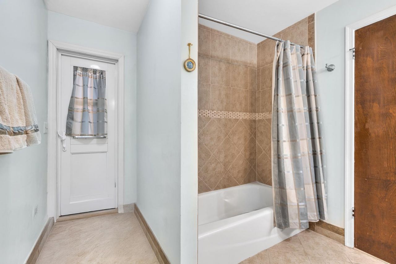 175 NW 84th Way, Coral Springs, FL 33071 Photo