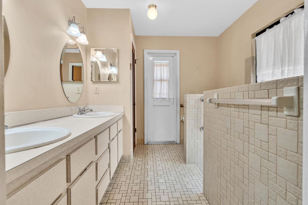 175 NW 84th Way, Coral Springs, FL 33071 Photo