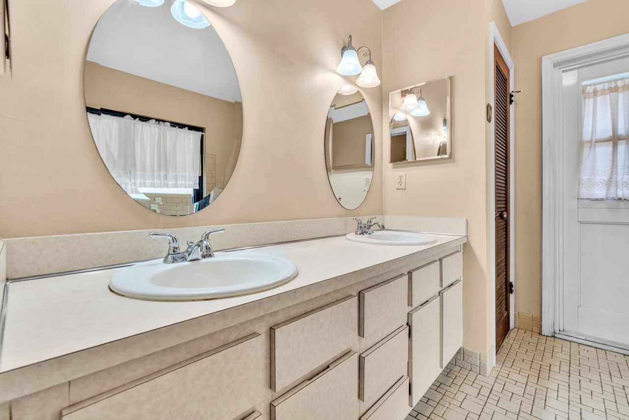 175 NW 84th Way, Coral Springs, FL 33071 Photo