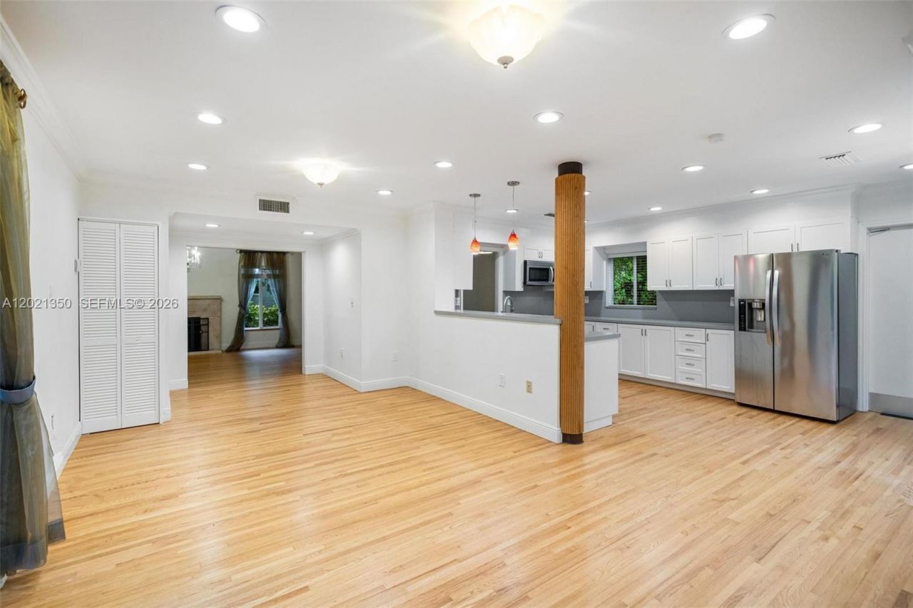 648 Sevilla Ave, Coral Gables, FL 33134 Photo