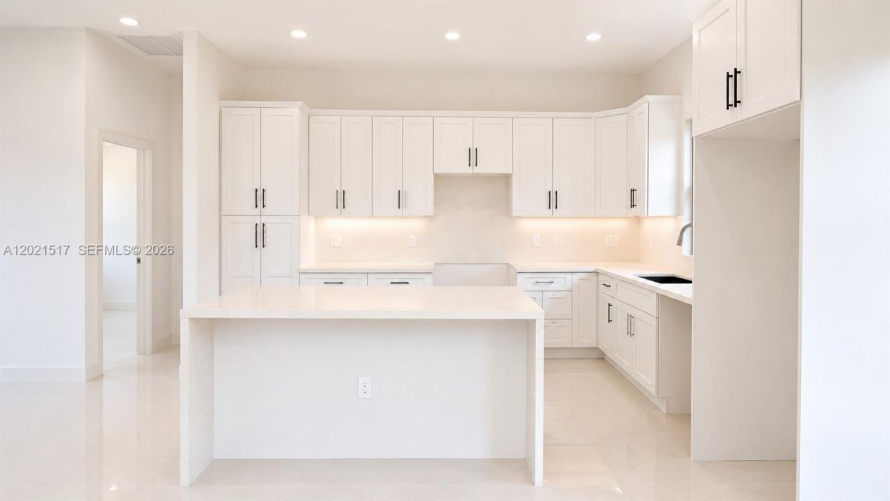 703 Long Island , Lehigh Acres, FL 33974 Photo