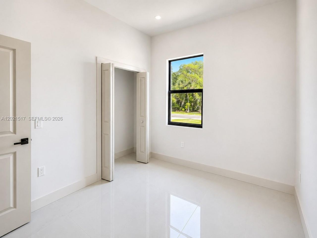 703 Long Island , Lehigh Acres, FL 33974 Photo
