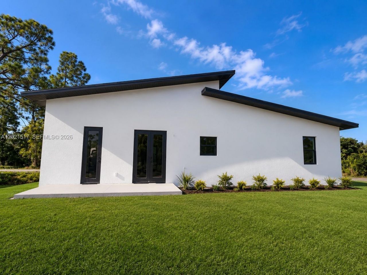 703 Long Island , Lehigh Acres, FL 33974 Photo