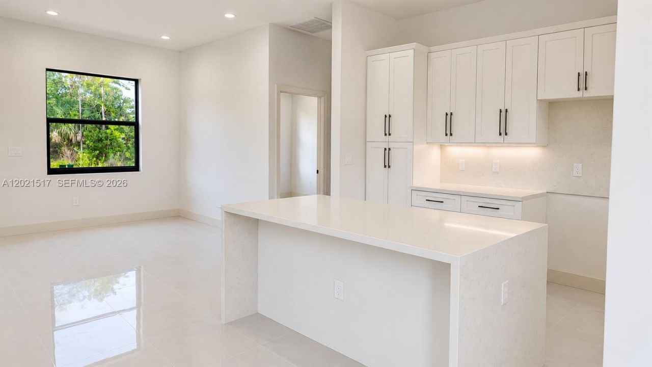 703 Long Island , Lehigh Acres, FL 33974 Photo