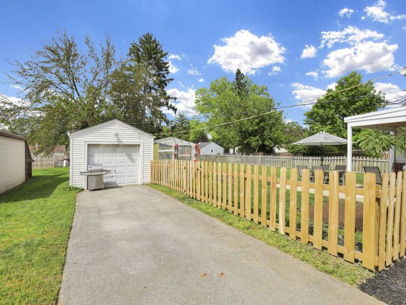 640 E Beaumont Road, Columbus, OH 43214 Photo 42