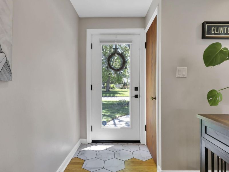 640 E Beaumont Road, Columbus, OH 43214 Photo 7