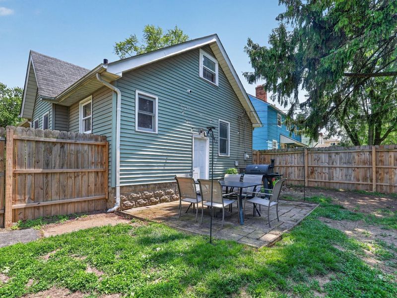 707 S Broadleigh Road, Columbus, OH 43209 Photo 24