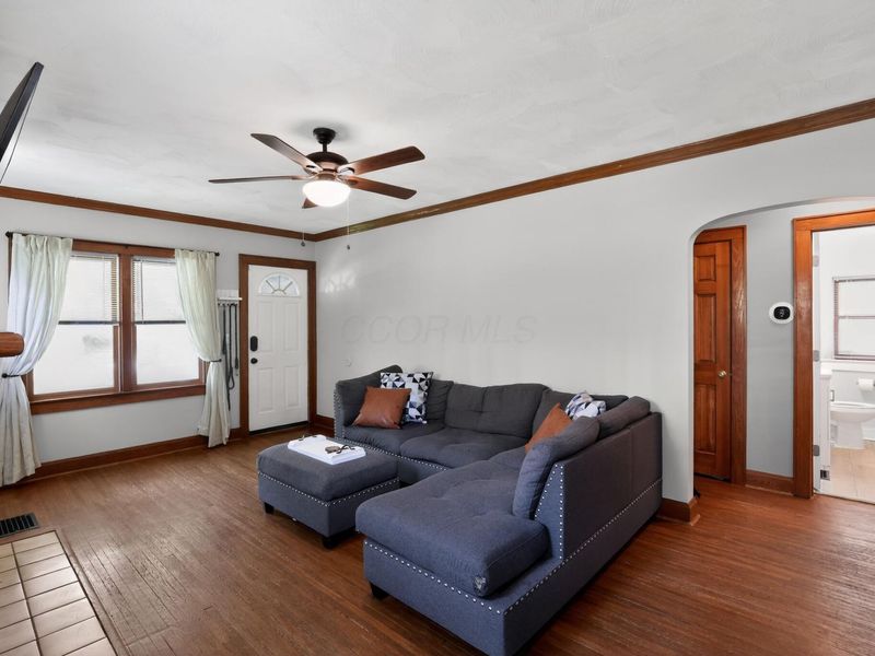 707 S Broadleigh Road, Columbus, OH 43209 Photo 9