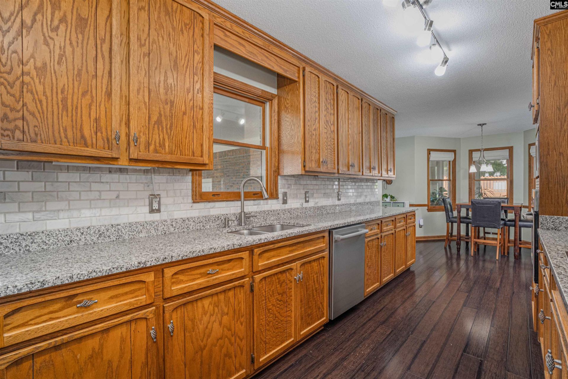 121 Ferry Drive  Photo 11