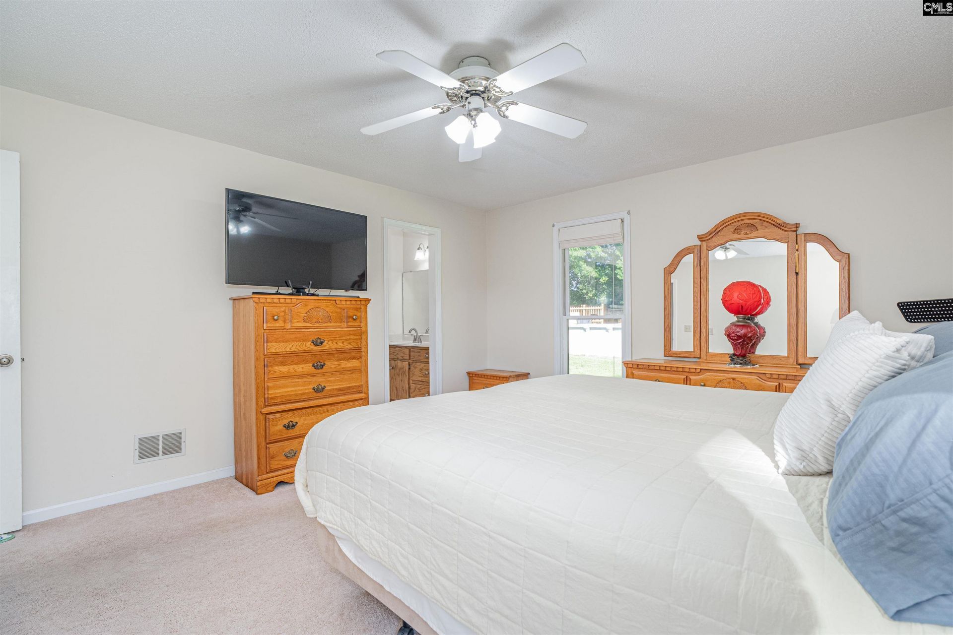121 Ferry Drive  Photo 18