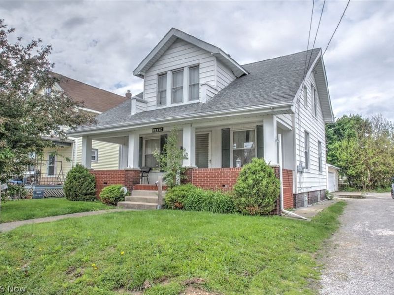 2829 8th Street NW, Canton, OH 44708 Photo 2