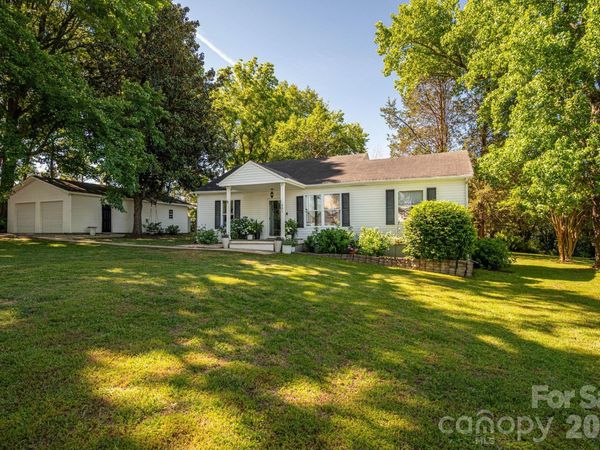501 S 6th Street , Bessemer City, NC 28016