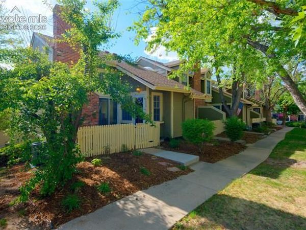 2020 S Hannibal Way, Unit F, Aurora, CO 80013