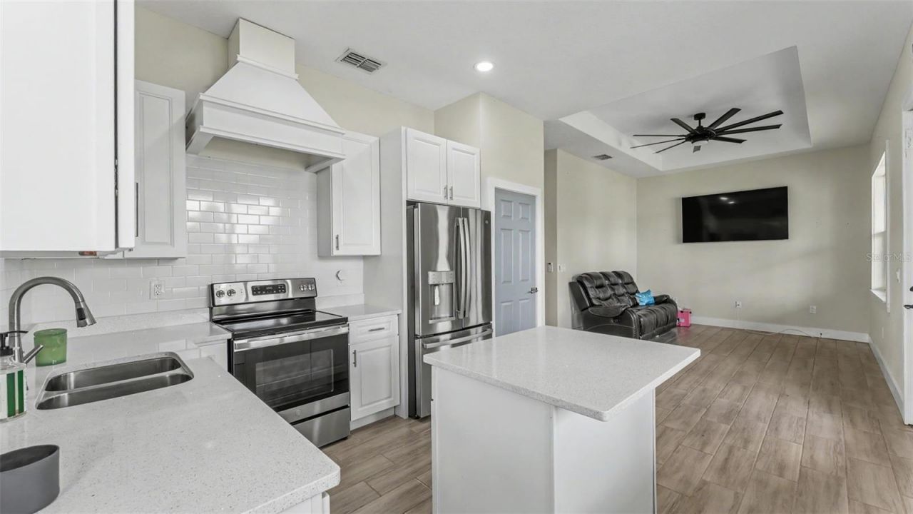 3111 Bell Beginnings Court , Plant City, FL 33565 Photo