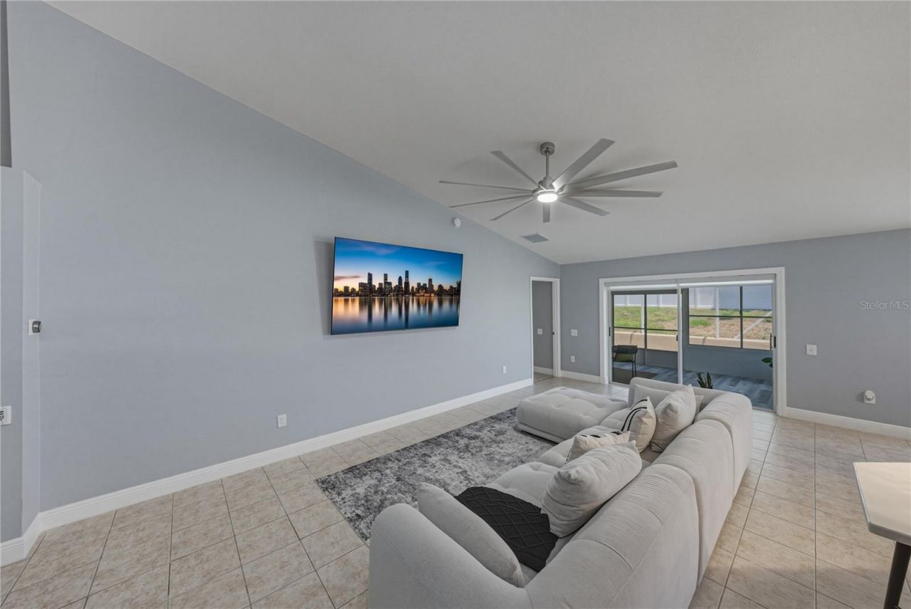 4552 Steel Dust Lane , Lutz, FL 33559 Photo