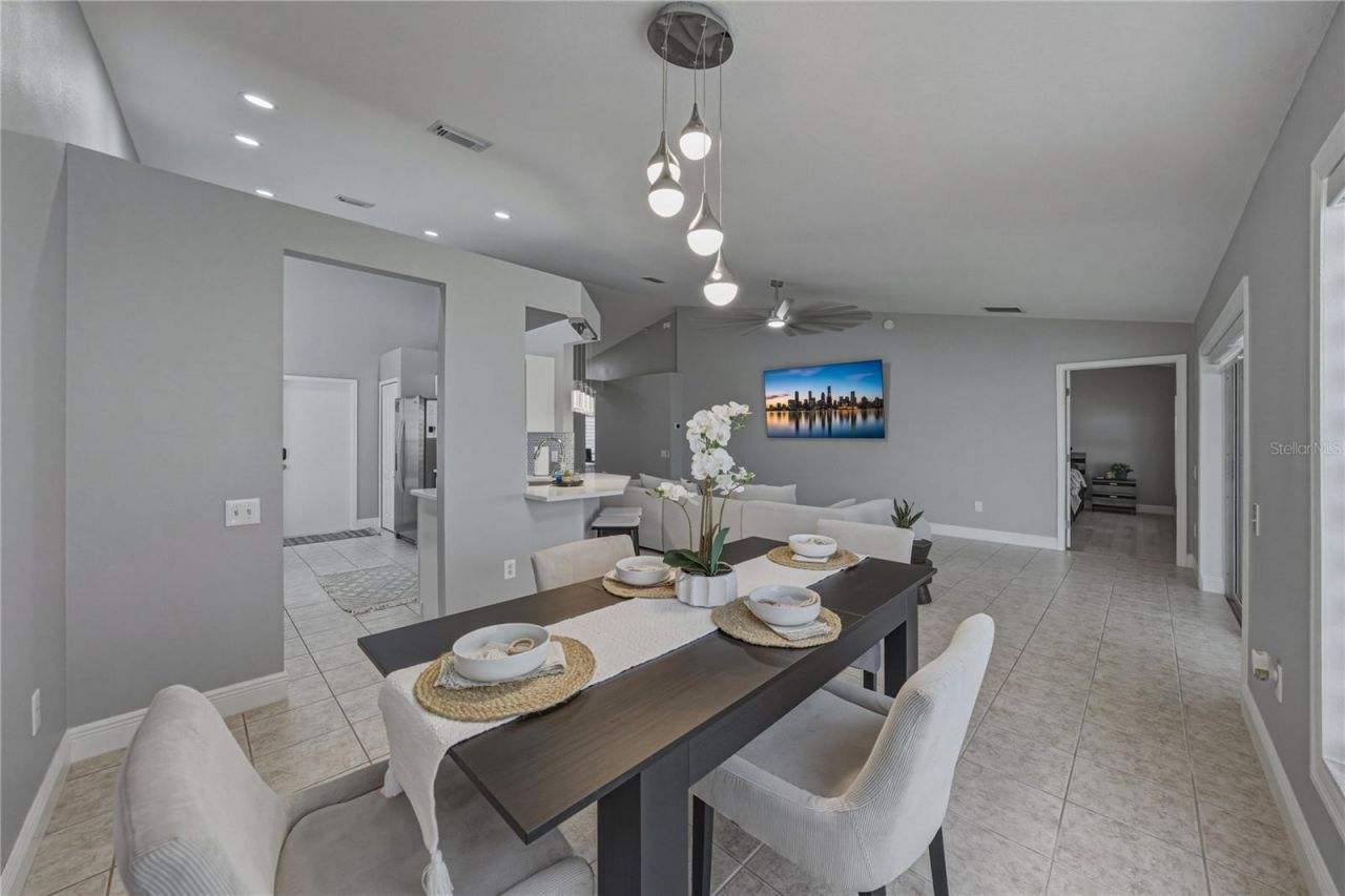 4552 Steel Dust Lane , Lutz, FL 33559 Photo